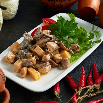 Салат Тбилисо в Лагидзе по цене 440 ₽