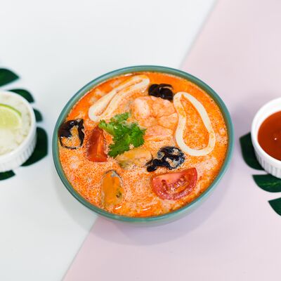 Том ям мини с морепродуктамив Pokemania по цене 759 ₽