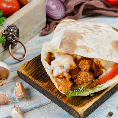 Сабих с курицейв Абу гош по цене 765 ₽