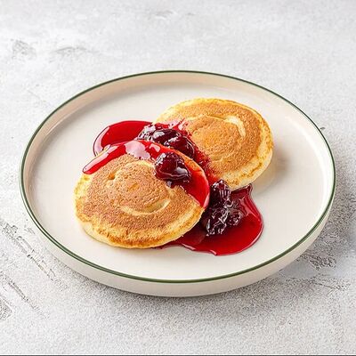 Панкейки с вареньем на выбор в Шоколадница по цене 390 ₽