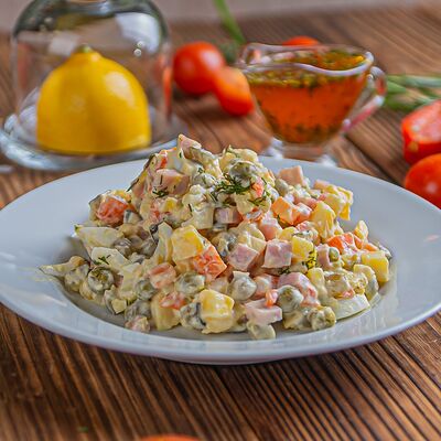 Салат Оливье в Дон Бургер по цене 249 ₽