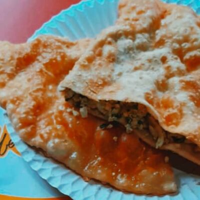 Чебурек с луком и яйцом в Чебурекми по цене 240 ₽