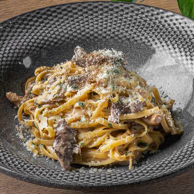 Тальятелле с говядиной и грибами в Blackberry по цене 708 ₽