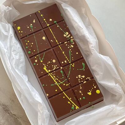 Плитка дубайского шоколада в Elian Сhocolate по цене 2500 ₽