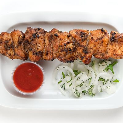 Шашлык из куриного филе в Три жены по цене 300
