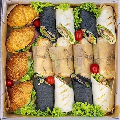 Club sandwich-box в La Galleria по цене 1790 ₽