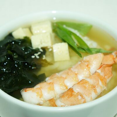 Мисо-суп с креветками в СУШИSELL по цене 599 ₽