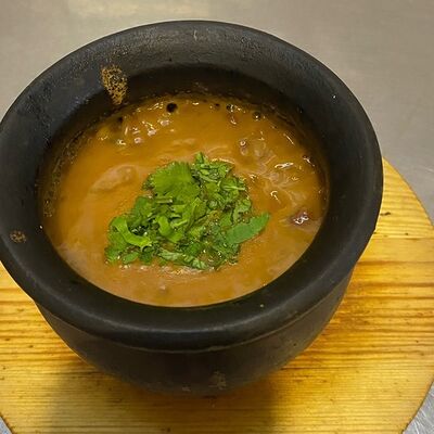 Лобио в горшочке в Sololaki по цене 430 ₽