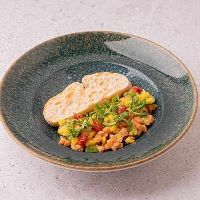 Тар-тар из лосося в Тестория по цене 1300 ₽