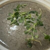 Крем-суп из шампиньонов в Вкусснов