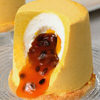 Пирожное Манго-маракуйя в BubbleTika