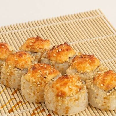 Запеченный ролл сливочная курочка в Ясураги по цене 660 ₽