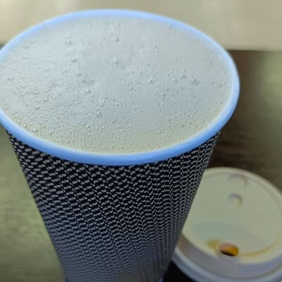 Латте на банановом молоке в Чайный волшебник по цене 320 ₽