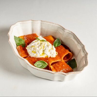 Паккери с томатами и бурратой в ROMO по цене 1100 ₽