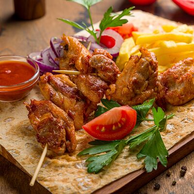 Шашлычки из курицы в Тбилисоба по цене 900 ₽