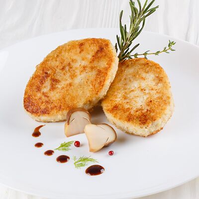 Котлета куриная в MaxBakery по цене 310 ₽
