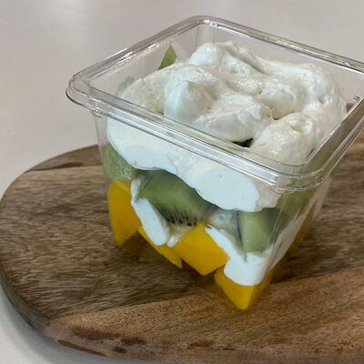 Манго, киви с маскарпоне в Киви фрут бар по цене 425 ₽