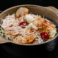 Цезарь с курицей в Moslounge & Bar