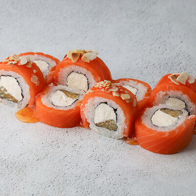 Новогодняя Филадельфия в Craft sushi по цене 985 ₽