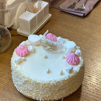 Торт Молочная девочка в Моне