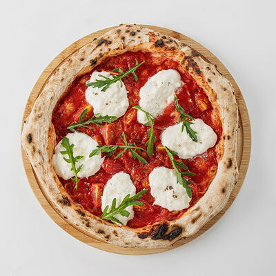 Пицца с сыром страчателла в Coffee BOOM по цене 3400 ₸