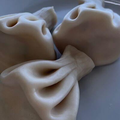 Хинкали с говядиной и зеленью в Кинто по цене 854 ₽