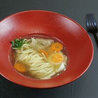 Суп куриный с яйцом в Четыре сыра итальянская кухня