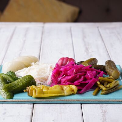 Букет из маринованных овощейв Кафе Хинкальная по цене 650 ₽