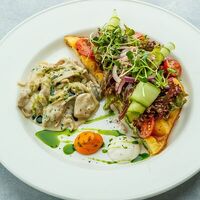 Сет с фрикасе из куриной грудки и вешенок в Белая черешня