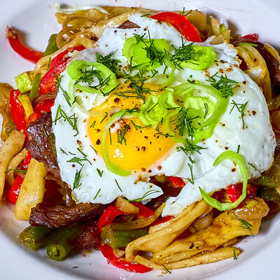 Каурма лагман в Кафе Наше Место по цене 590 ₽