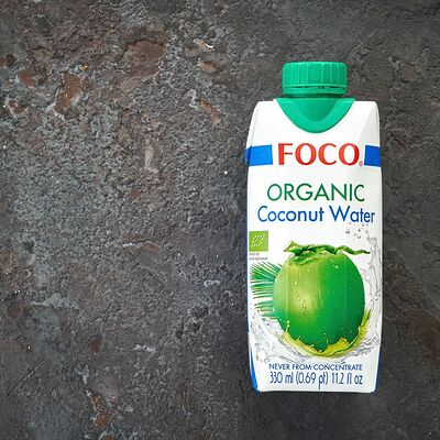 Кокосовая вода Foco в Korean Chick по цене 149