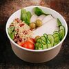 Салат-боул с индейкой и киноа в Два поэта по цене 390