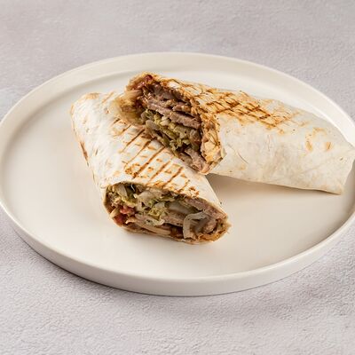 Шаурма Свинка в лаваше в Сабирос по цене 550 ₽