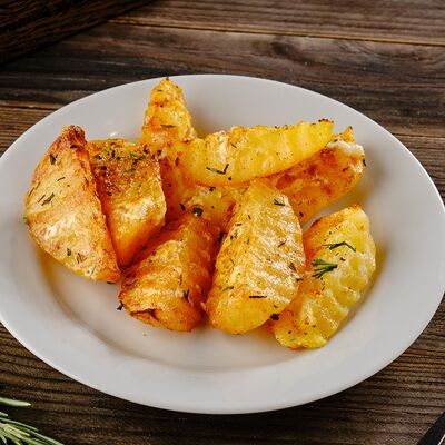 Картофель, запеченный в соусе в Буфет-бюро по цене 119 ₽