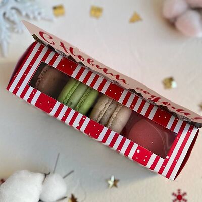 Ассорти макарон С Новым годомв Tortterry по цене 600