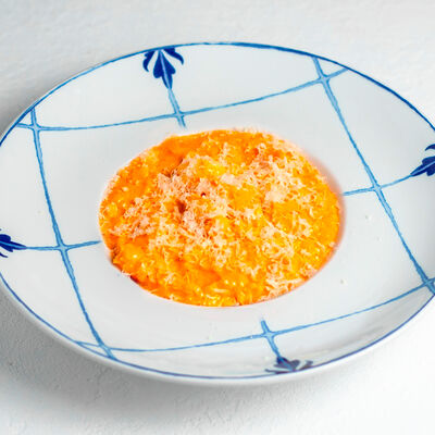 Ризотто с креветками, сливочным биском и грана падано в Mukka по цене 1008 ₽