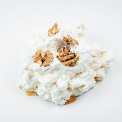 Безе с фундуком в Фермер Маркет по цене 180 ₽