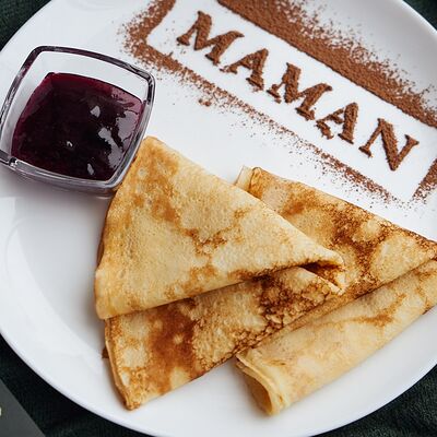 Блины с топпингом в у МАМАN по цене 350 ₽