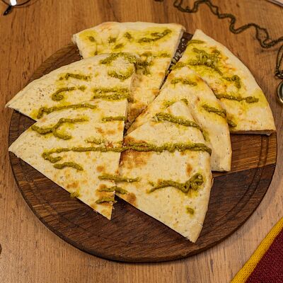 Фокачча с песто и пармезаном в Косой переулок по цене 219 ₽