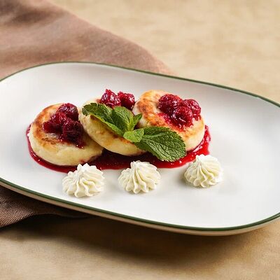 Сырники в Компот по цене 280 ₽