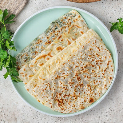 Кутабы с зеленью в Двор Помидор по цене 310