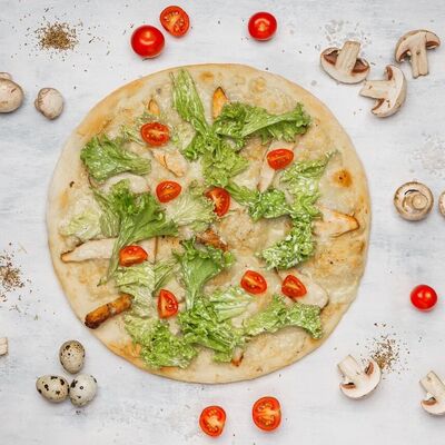 Пицца Цезарь в Yummy yummy по цене 360 ₽