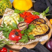 Овощи на мангале в Мушмула