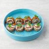 Ролл с лососем и соусом том ям в Тихий Sushi Lab по цене 825