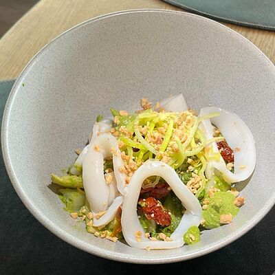 Салат с кальмаром в Рановский Рест по цене 540 ₽