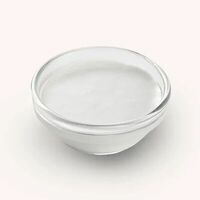 Сметана в соуснике в Шаверно