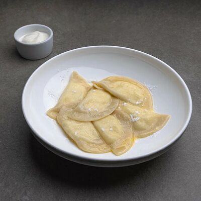 Вареники с творогом в 321 Club by Novikov по цене 590