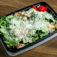 Цезарь с курицей в Чача