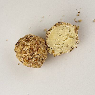 Трюфель дорблю - грецкий орех в Просто Азия x Десертория по цене 160 ₽