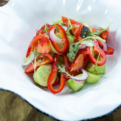 Овощной салат рамиро в Dolce Far Niente по цене 700 ₽